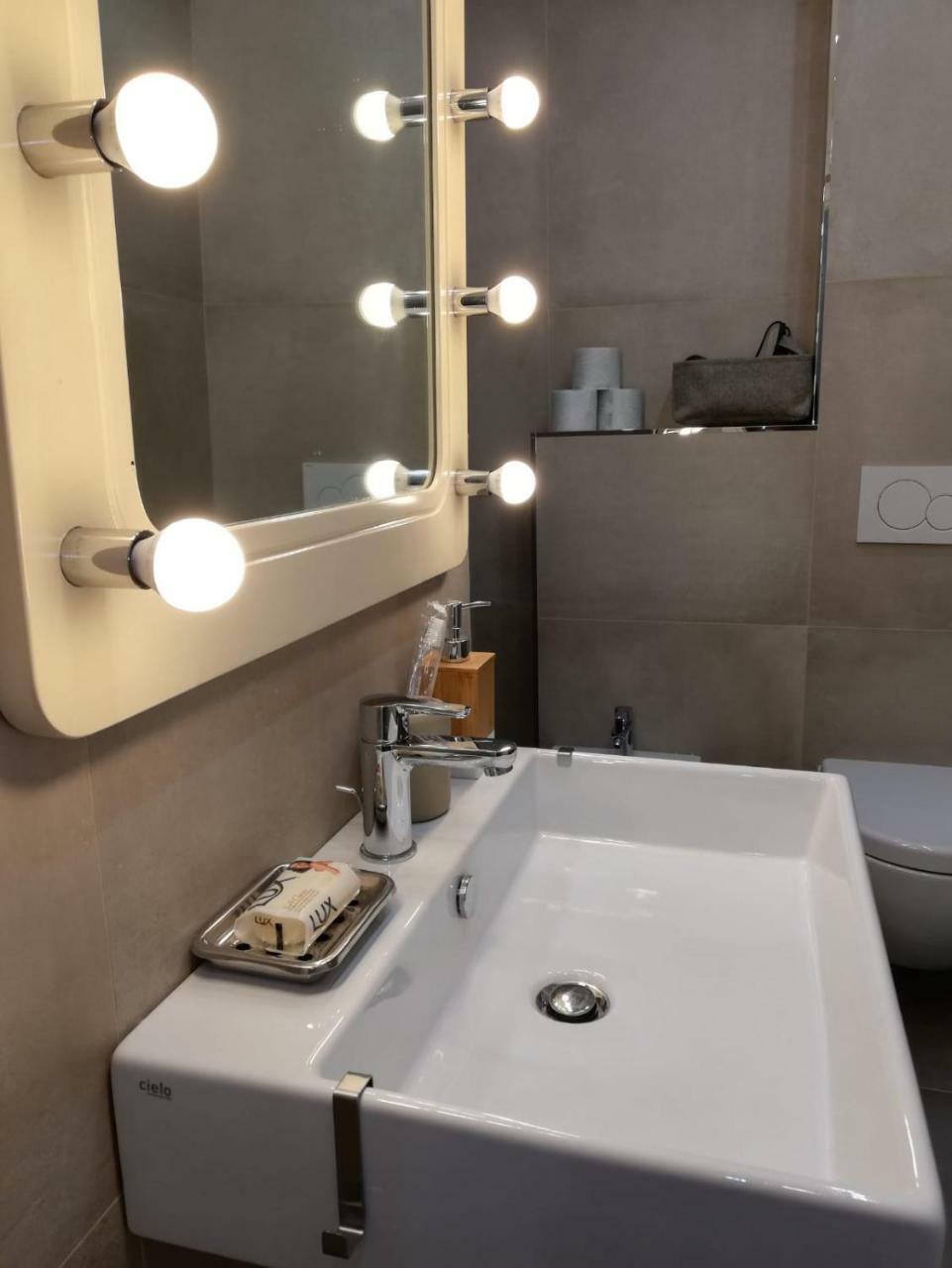 Dimora San Ferdinando 1 Apartment Бари Екстериор снимка